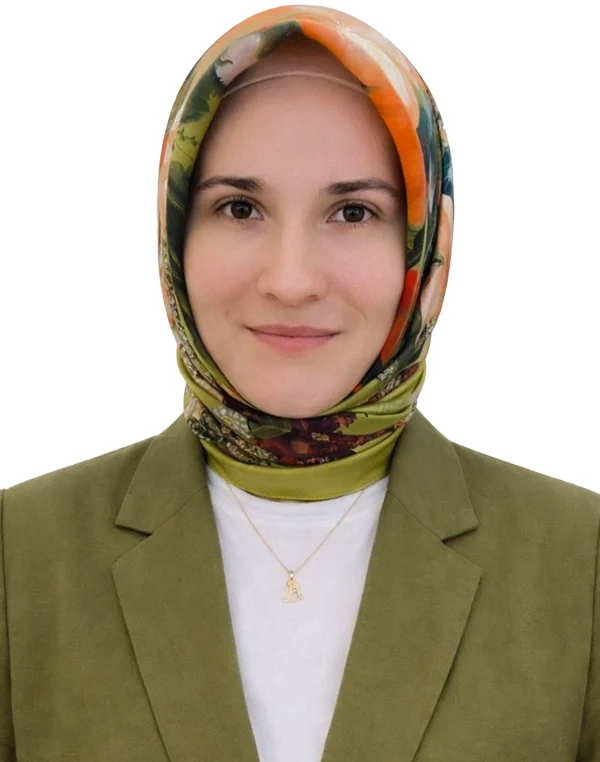 EMİNENUR TURHAL